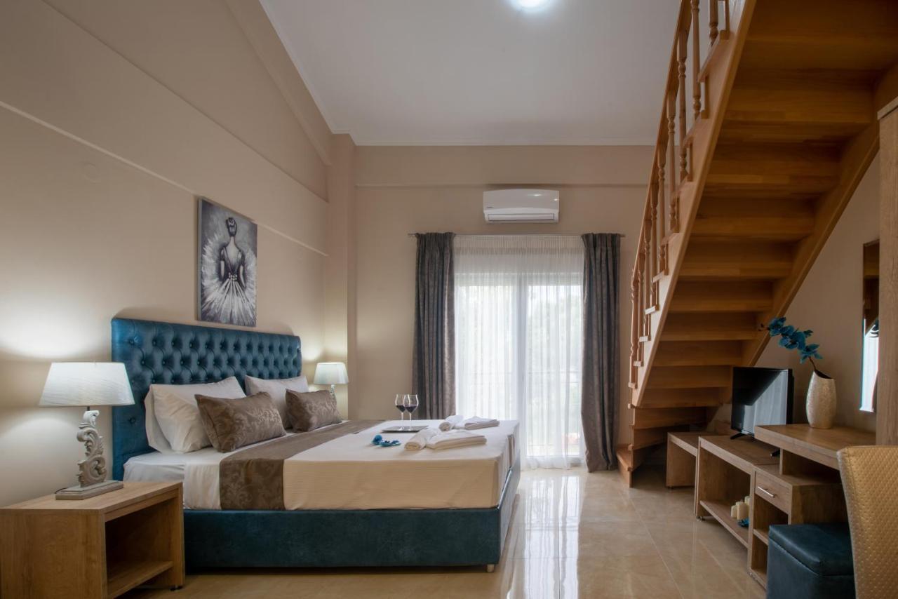 Valery Apartments Pefkochori Bagian luar foto