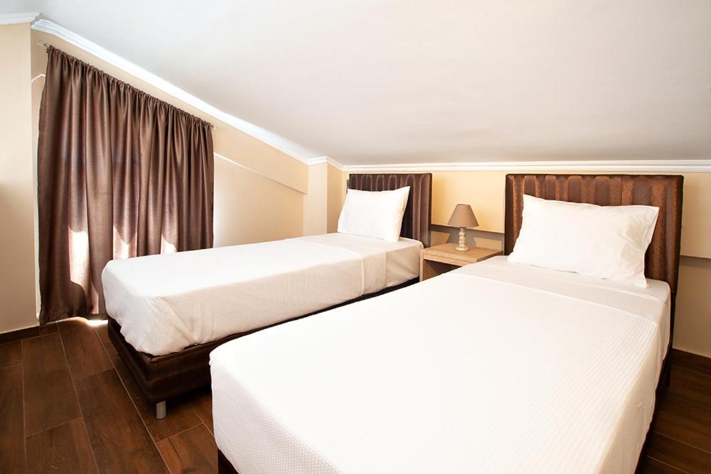 Valery Apartments Pefkochori Bagian luar foto