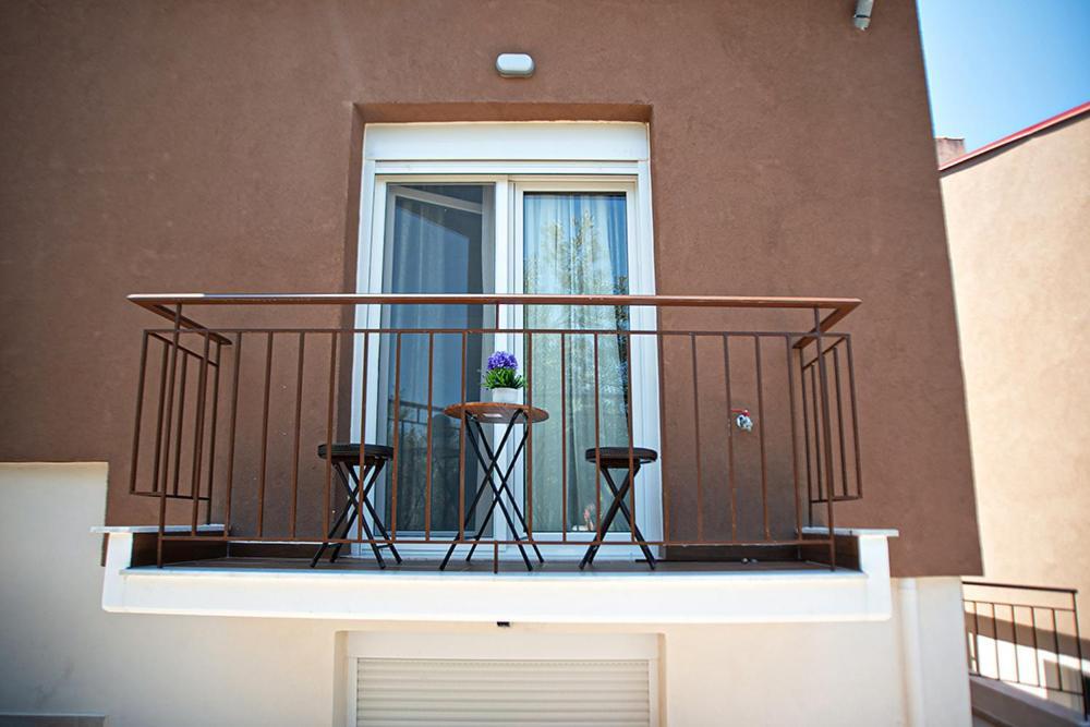 Valery Apartments Pefkochori Bagian luar foto