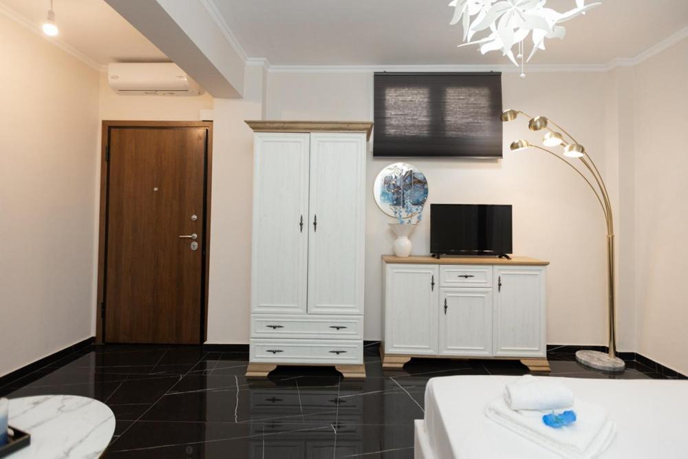 Valery Apartments Pefkochori Bagian luar foto